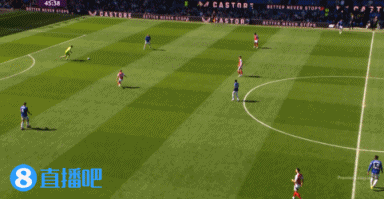 巴顿谈枪手被判罚点球:裁判再次毁了这场比赛,这绝不是个点球