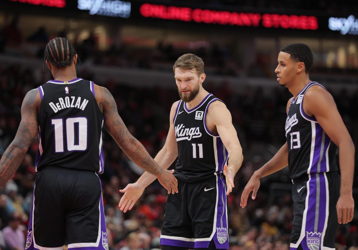 砍5+6+2盖帽!火箭主动变阵,谢泼德改打替补,战术地位不降反升