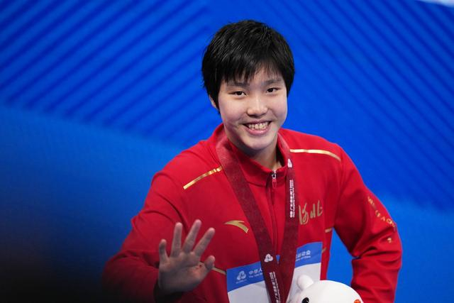 恭喜！“小孩姐”于子迪入围劳伦斯奖|世锦赛|女子400米个人混合泳|劳伦斯世界体育奖|世界游泳锦标赛|游泳世锦赛_新浪新闻